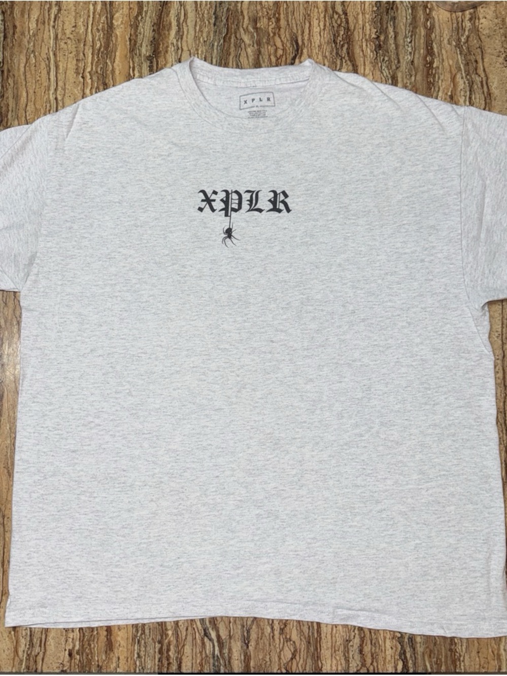 Men's Short Sleeve Crew Tee in Light Gray